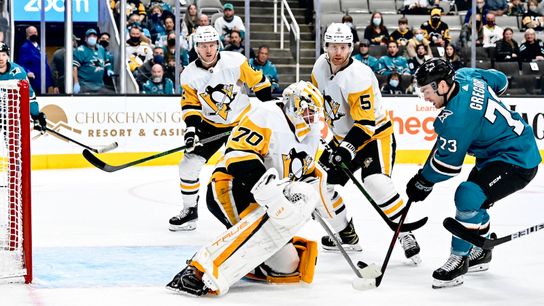 Domingue makes an impression -- and 40 saves -- in his Penguins debut taken in San Jose, Calif. (Penguins)